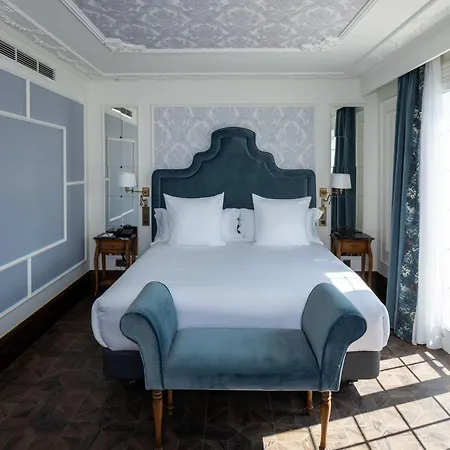 Luze Boutique 2* Saint-Sébastien