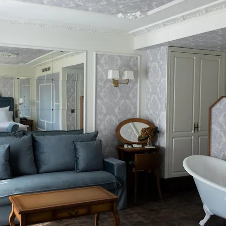 Hotel Luze Boutique 2*