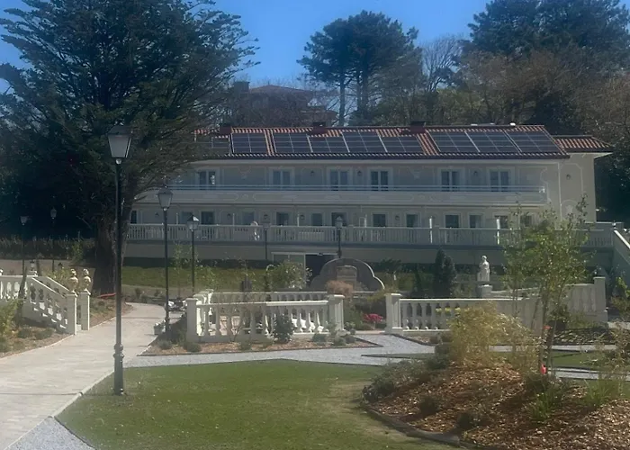 Luze Boutique 酒店 2*